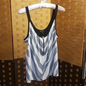 👖👠💼 Express Summer Top NWT